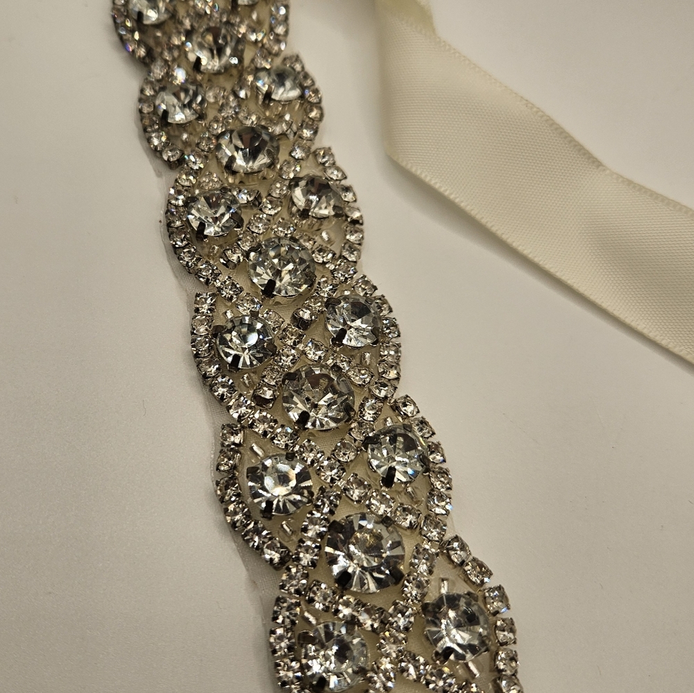Bridal Belt Wedding Sash Rhinestone Pearl Crystal Applique Ivory Ribbon 92" New - Picture 5 of 8